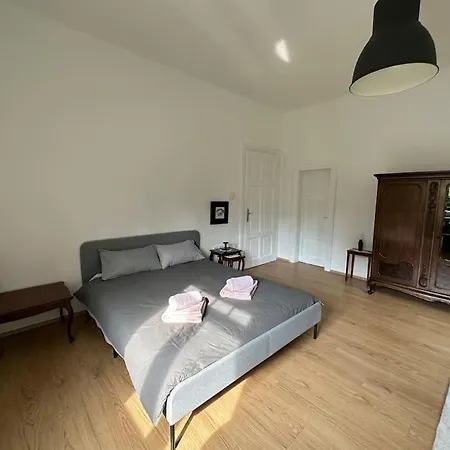 The Classy Sassy Apartment